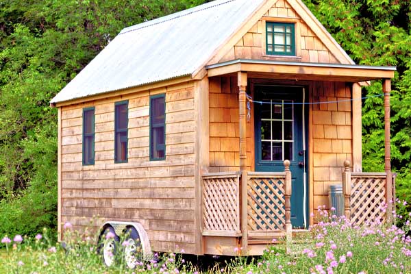 image of a tiny home on wheels that uses ductless hvac system