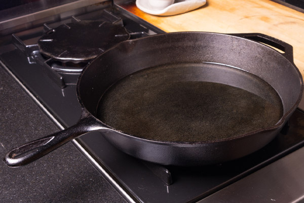 image of cooking grease depicting clogged drain issues