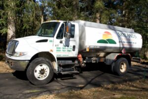 Skylands Energy Service heating oil delivery truck
